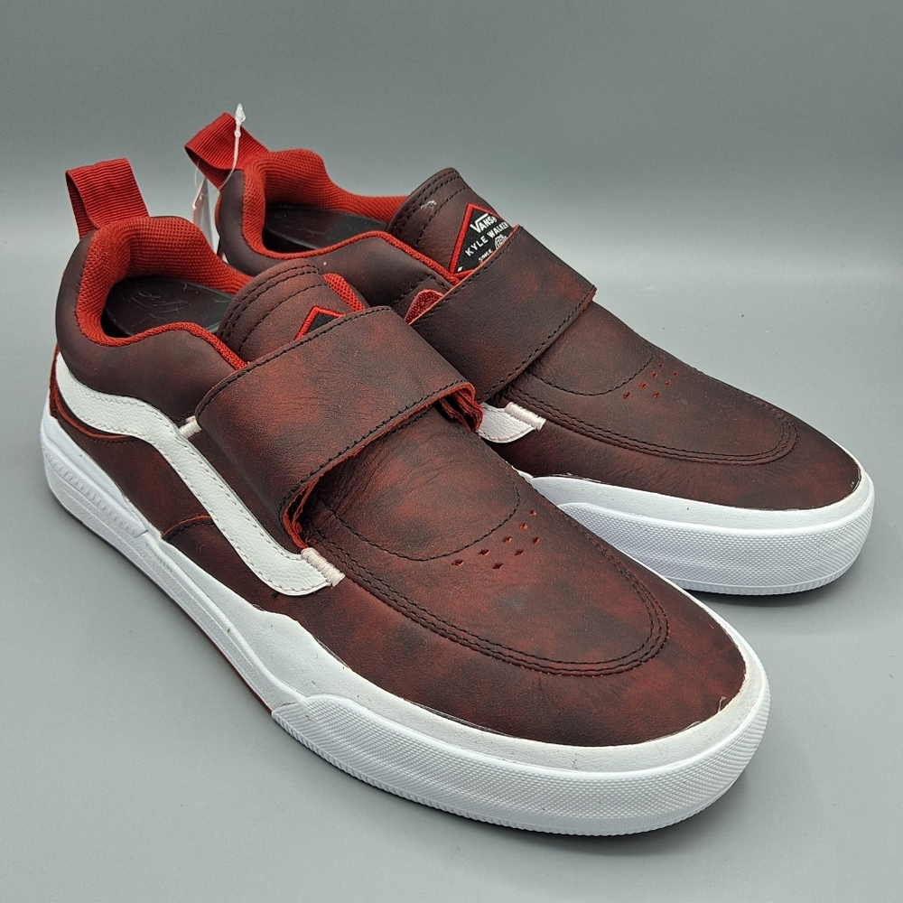 NEW Womens Vans Kyle Pro 2 Red Black Sneaker Slip On Velcro Sneaker Shoes Size 9